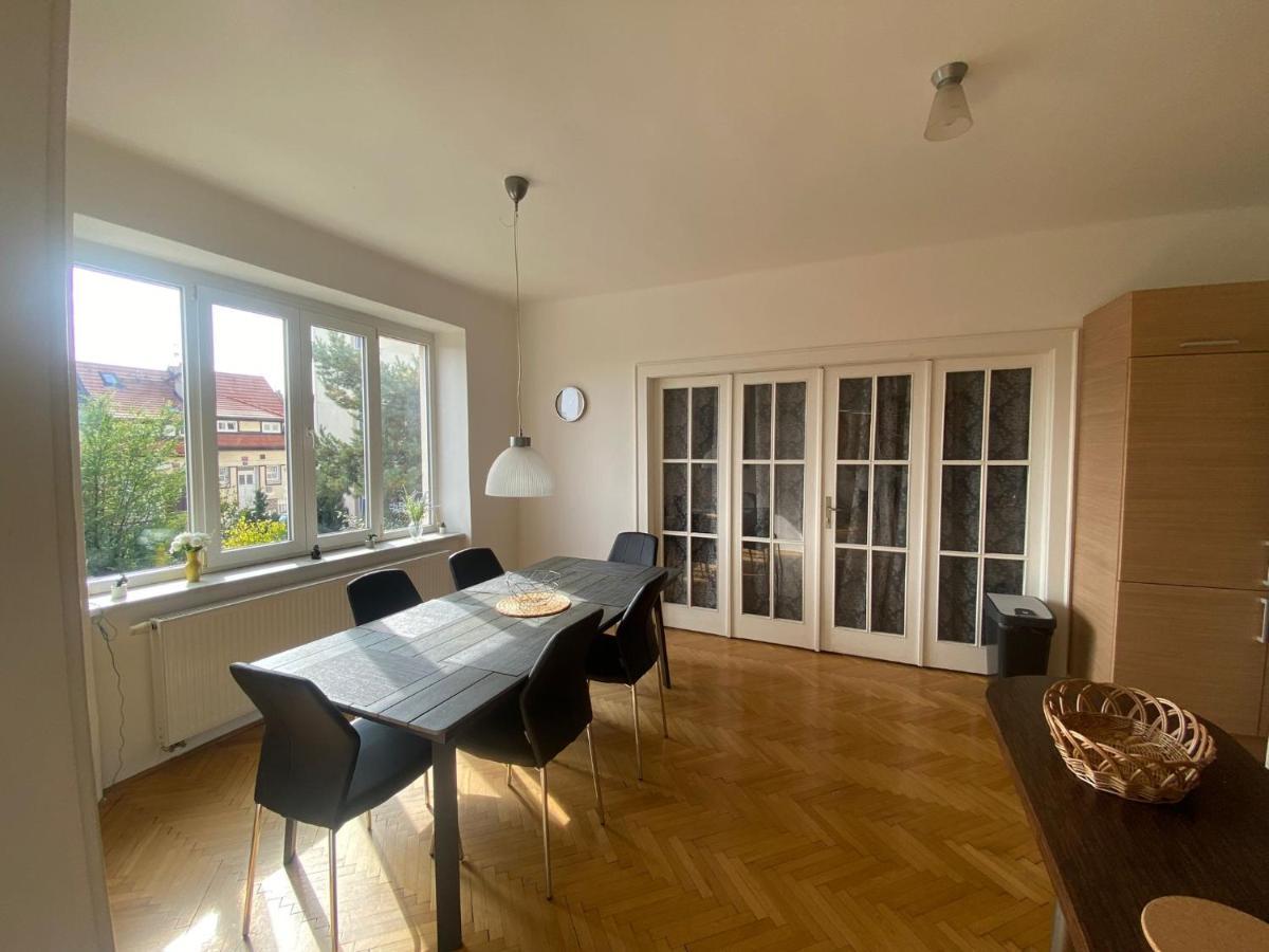 Vila Malvazinky Praha Eksteriør bilde