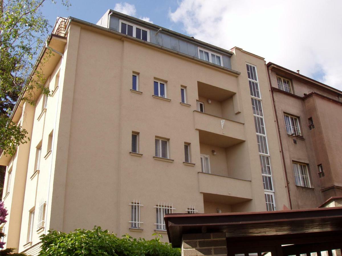 Vila Malvazinky Praha Eksteriør bilde